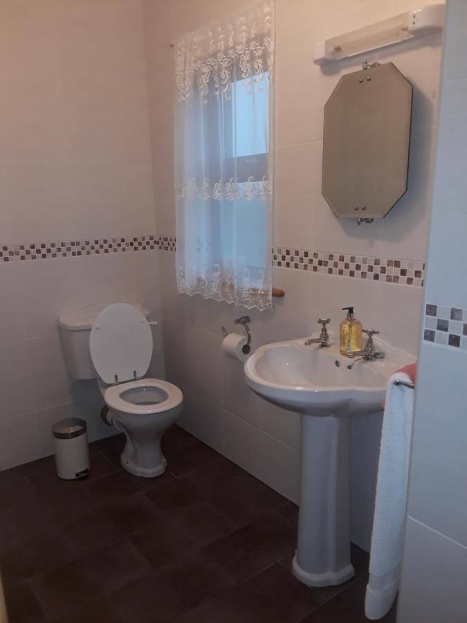Bealaha House Bed & Breakfast ดูนเบ็ก ภายนอก รูปภาพ